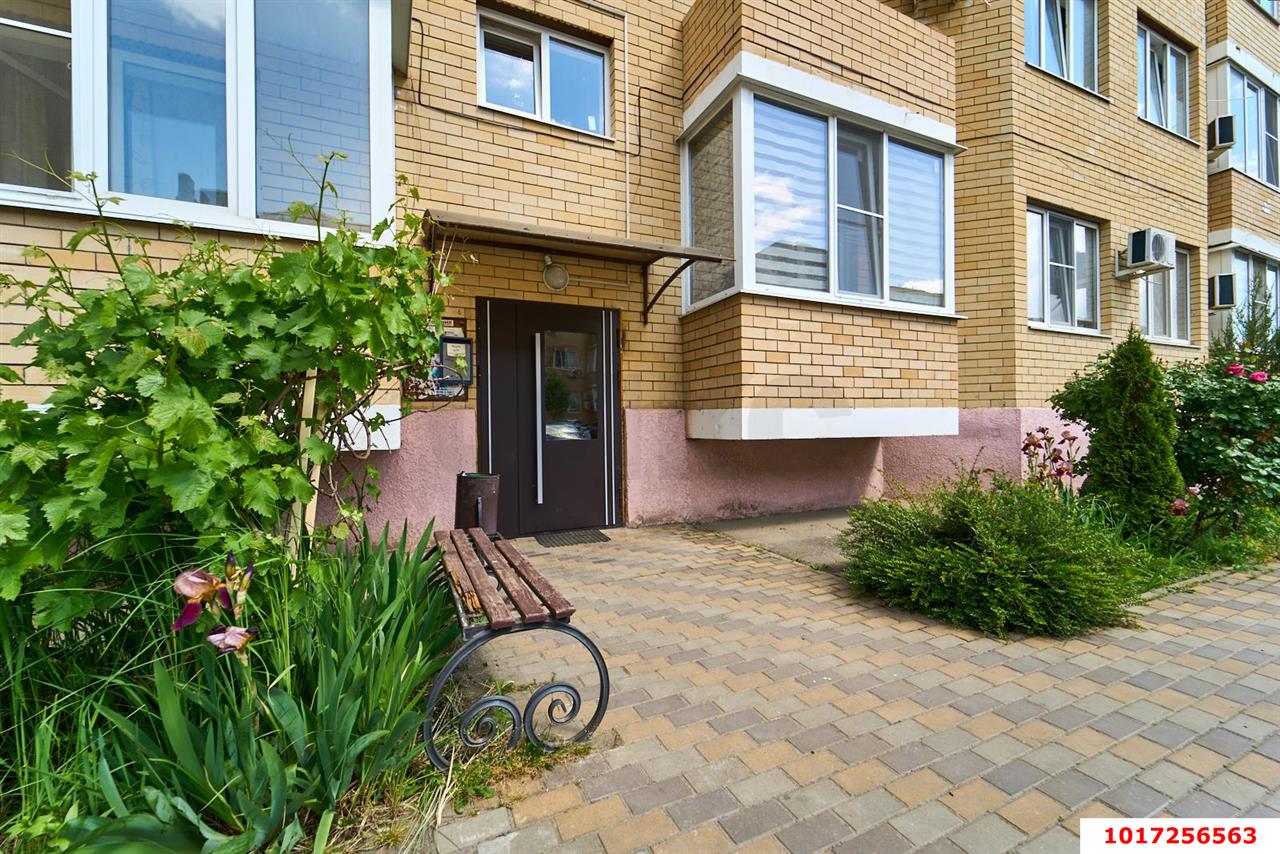 Фото №2: 2-комнатная квартира 62&nbsp;м², 2/3&nbsp;эт. - Краснодар, Калинино, имени Петра Метальникова, ЖК Жилой Квартал, мкр. Прикубанский внутригородской округ, ул. Ивана Рослого, 18к1