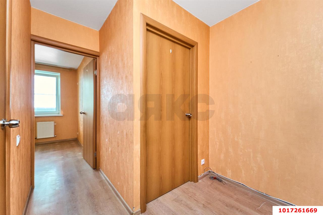 Фото №4: 1-комнатная квартира 34&nbsp;м², 7/17&nbsp;эт. - Краснодар, Прикубанский внутригородской округ, Музыкальный, ЖК Времена Года, мкр. имени Петра Метальникова, ул. Петра Метальникова, 5к1