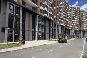 Фото №1: 1-комнатная квартира 43 м², 8/13 эт. - Краснодар, мкр. ЖК Лучший, ул. Ростовское шоссе, 30/7