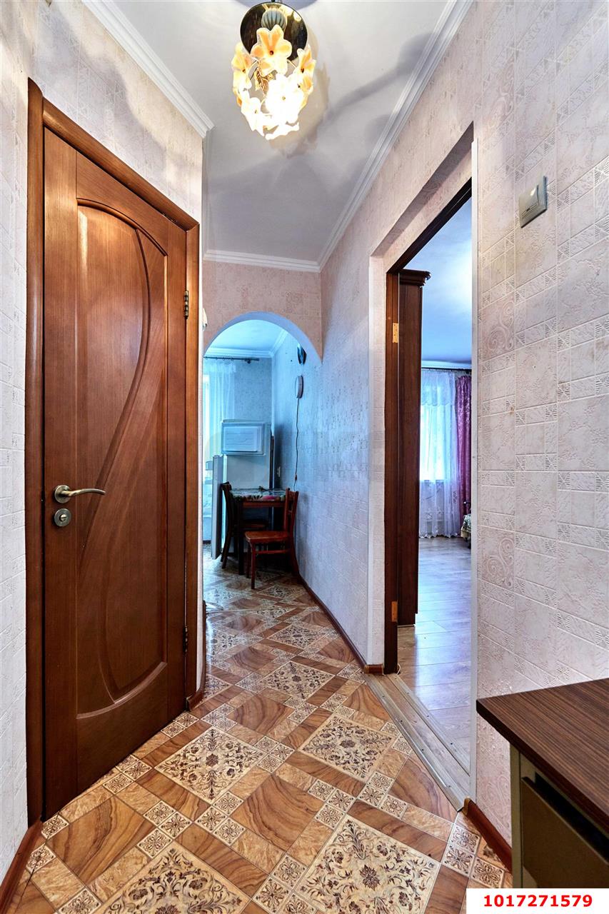 Фото №4: 2-комнатная квартира 41&nbsp;м², 1/2&nbsp;эт. - Колосистый, мкр. Прикубанский внутригородской округ, пер. Макаренко, 11