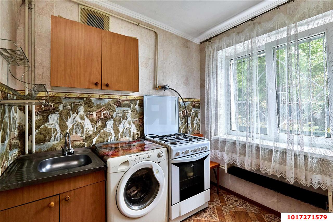 Фото №6: 2-комнатная квартира 41&nbsp;м², 1/2&nbsp;эт. - Колосистый, мкр. Прикубанский внутригородской округ, пер. Макаренко, 11