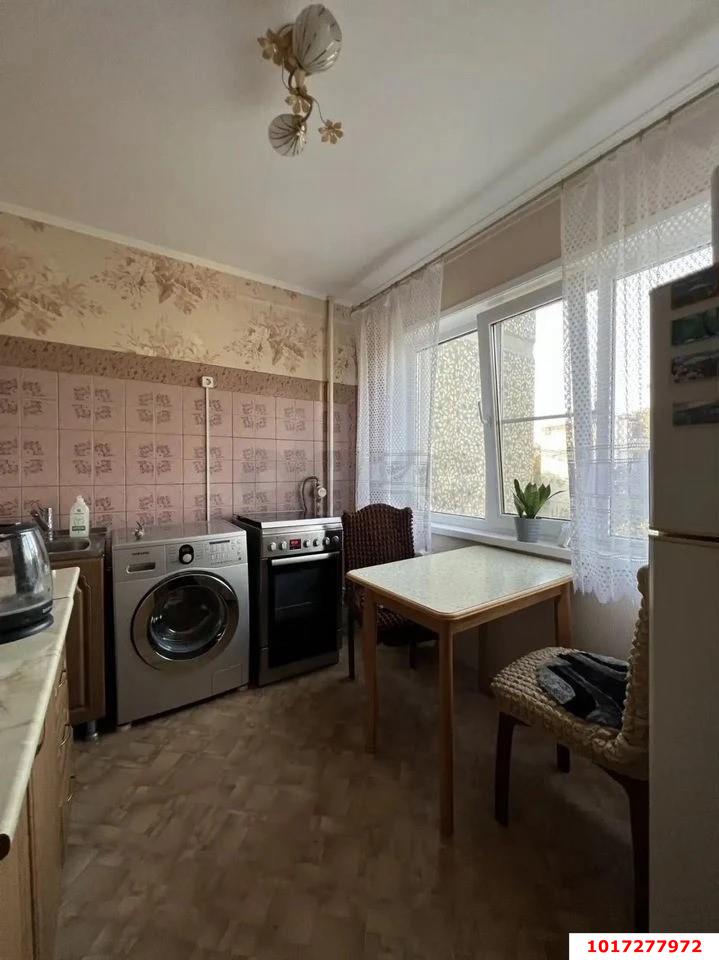Фото №5: 2-комнатная квартира 50&nbsp;м², 4/9&nbsp;эт. - Краснодар, Карасунский внутригородской округ, мкр. Черёмушки, ул. Селезнёва, 158