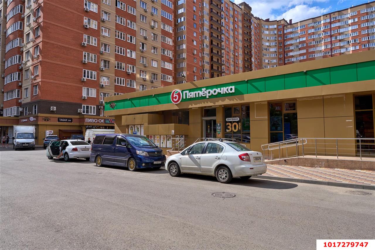 Фото №18: 3-комнатная квартира 82&nbsp;м², 2/18&nbsp;эт. - Краснодар, Прикубанский внутригородской округ, ЖК Губернский, мкр. 3-й квартал, ул. имени Героя Николая Шевелёва, 1