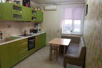 Фото №1: 2-комнатная квартира 67 м², 10/16 эт. - Краснодар, мкр. Завод Радиоизмерительных Приборов, пер. Гаражный, 9