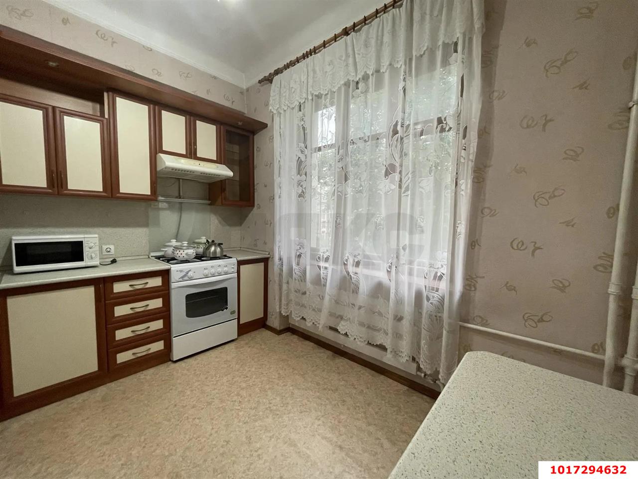 Фото №13: 1-комнатная квартира 42&nbsp;м², 2/4&nbsp;эт. - Краснодар, мкр. Западный внутригородской округ, ул. Рашпилевская, 132