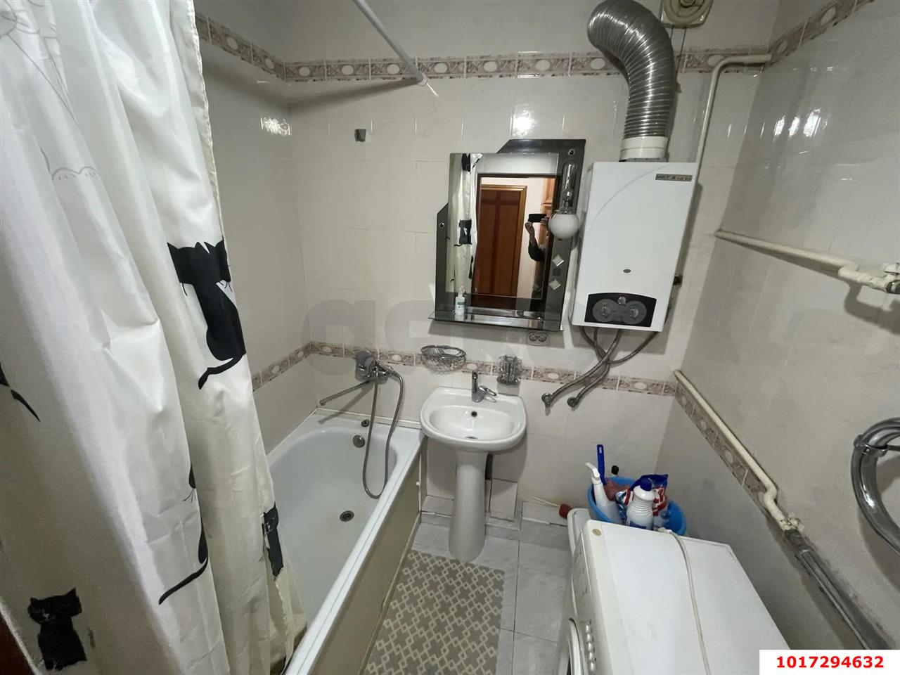Фото №3: 1-комнатная квартира 42&nbsp;м², 2/4&nbsp;эт. - Краснодар, мкр. Западный внутригородской округ, ул. Рашпилевская, 132