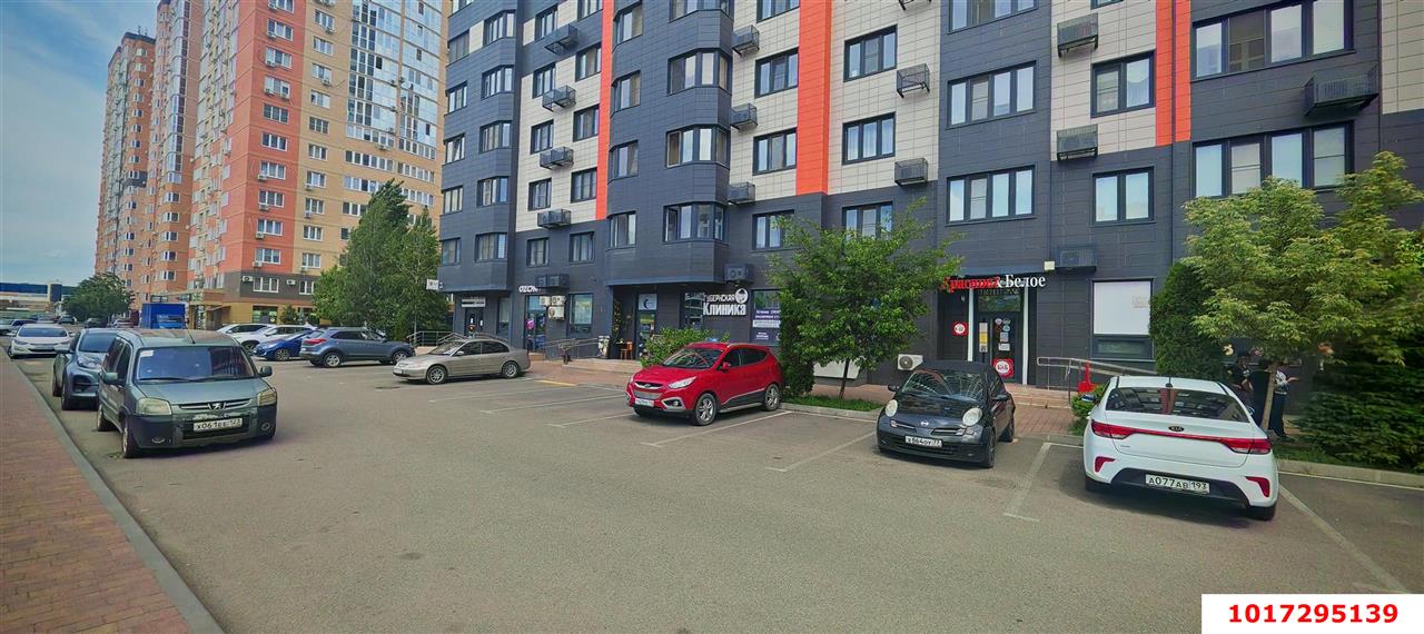 Фото №2: Торговое помещение 96&nbsp;м², 1/22&nbsp;эт. - Краснодар, Прикубанский внутригородской округ, мкр. ЖК Губернский, ул. имени Героя Георгия Бочарникова, 8