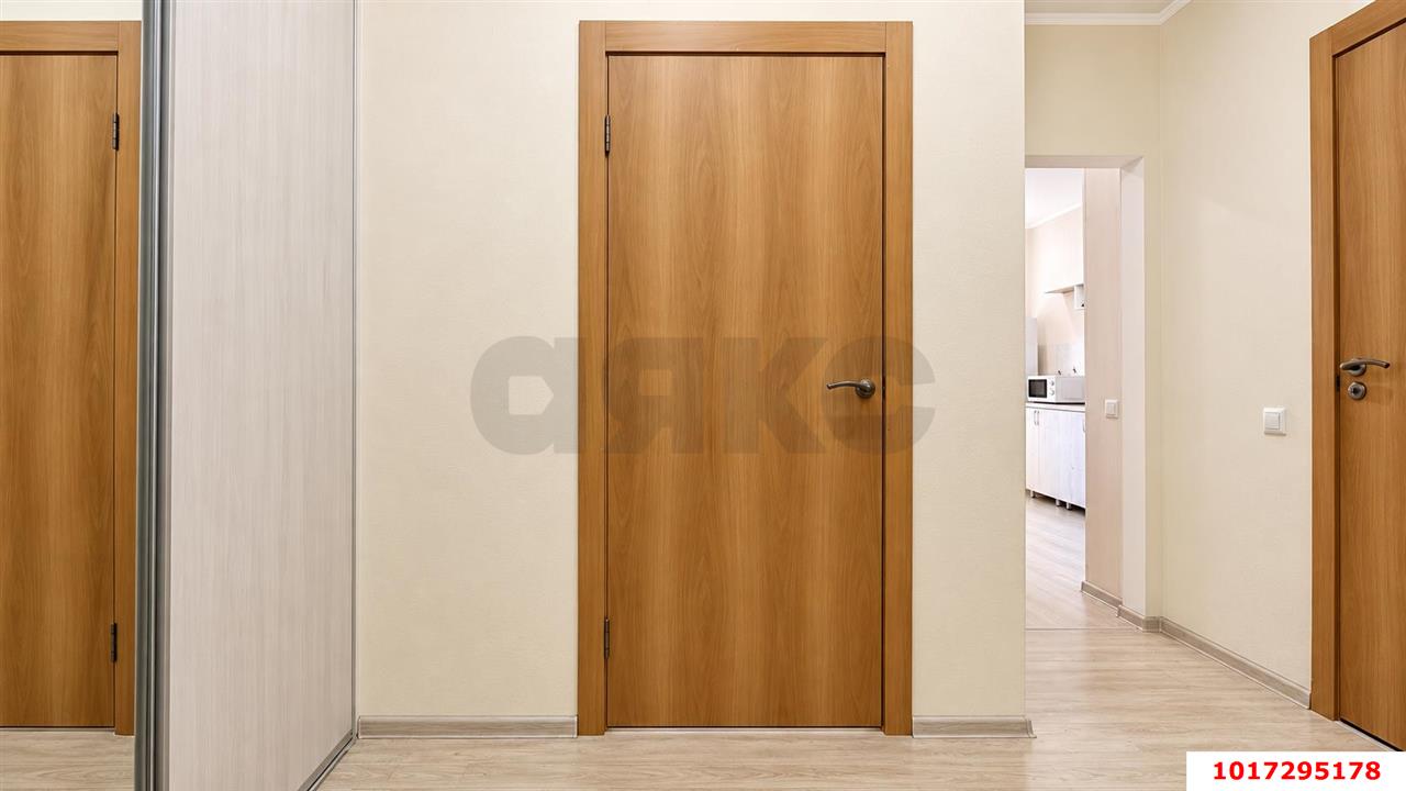 Фото №9: 1-комнатная квартира 40&nbsp;м², 16/19&nbsp;эт. - Краснодар, Прикубанский внутригородской округ, мкр. ЖК Красная Площадь, ул. Кореновская, 57к2