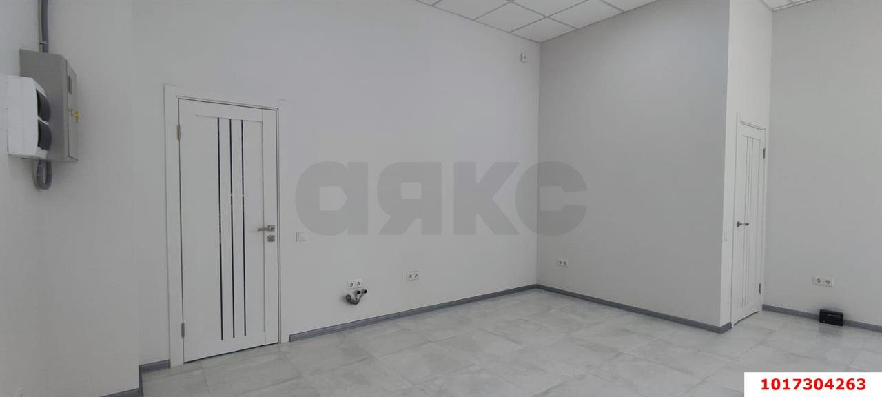 Фото №8: Торговое помещение 66&nbsp;м², 1/24&nbsp;эт. - Краснодар, Центральный внутригородской округ, Черёмушки, мкр. ЖК Фонтаны, ул. Воронежская, 47/14