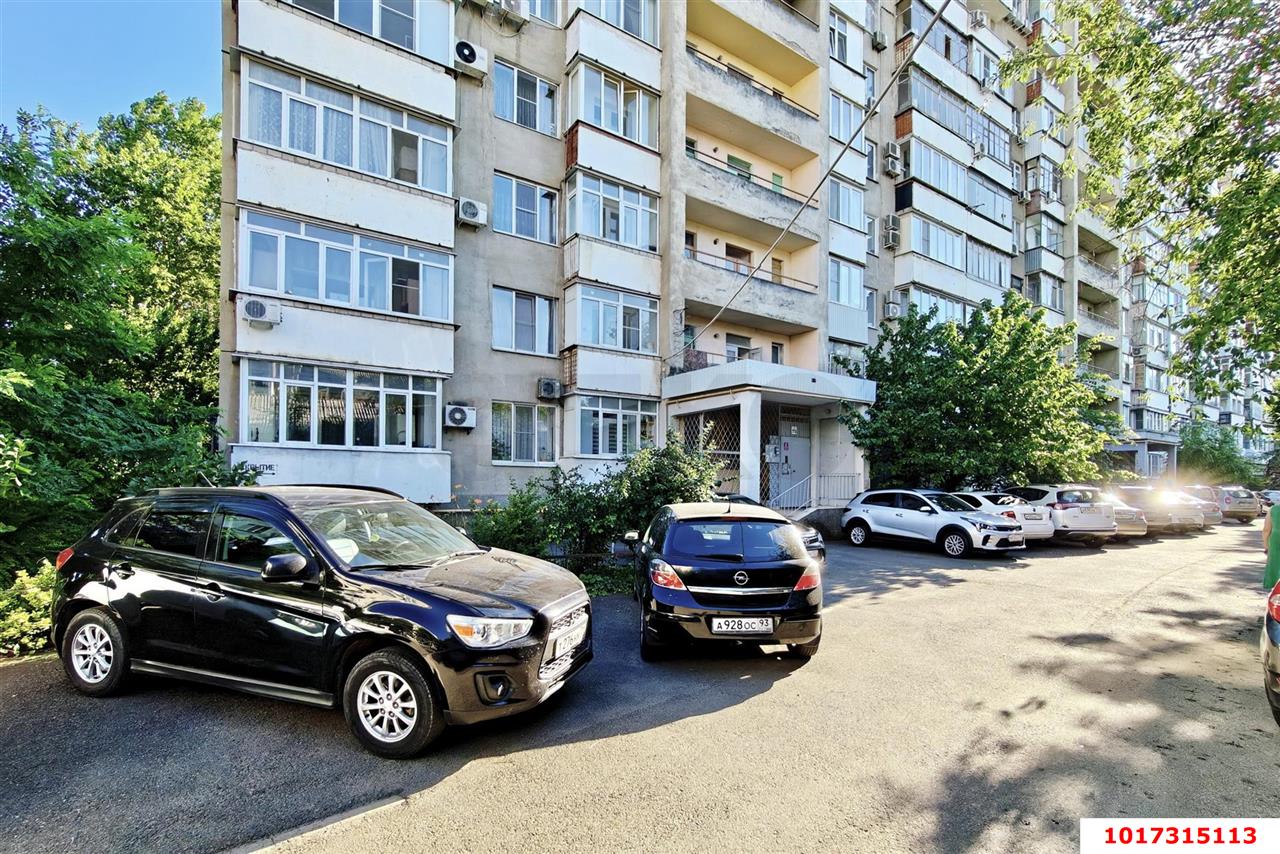 Фото №12: 3-комнатная квартира 102&nbsp;м², 1/10&nbsp;эт. - Краснодар, Западный внутригородской округ, мкр. Центральный, ул. Гоголя, 23