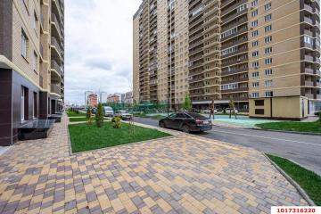 Фото №1: 1-комнатная квартира 42 м², 9/15 эт. - Краснодар, мкр. ЖК Лучший, ул. Ростовское шоссе, 30/7