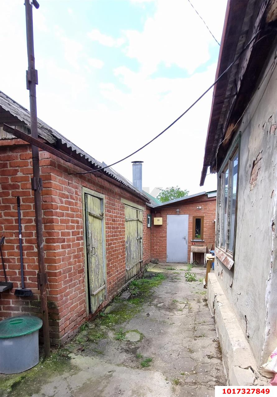 Фото №2: Часть дома 51&nbsp;м² + 3.5&nbsp;сот., 1&nbsp;эт. - Краснодар, Прикубанский внутригородской округ, мкр. Краевая Клиническая Больница, ул. 1 Мая, 245