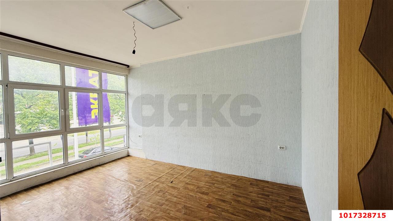 Фото №5: Торговое помещение 168&nbsp;м², 1/2&nbsp;эт. - Сочи, Лазаревский, ж/р Лазаревское, ул. Калараша, 64