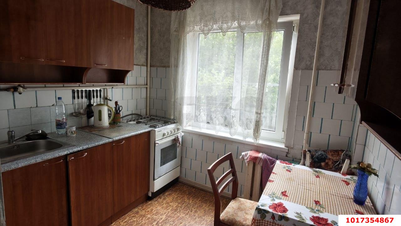 Фото №6: 3-комнатная квартира 59&nbsp;м², 2/5&nbsp;эт. - Краснодар, Прикубанский внутригородской округ, мкр. Фестивальный, ул. Гагарина, 83