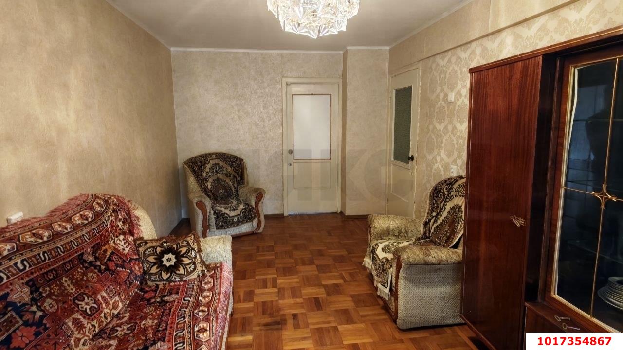 Фото №1: 3-комнатная квартира 59&nbsp;м², 2/5&nbsp;эт. - Краснодар, Прикубанский внутригородской округ, мкр. Фестивальный, ул. Гагарина, 83