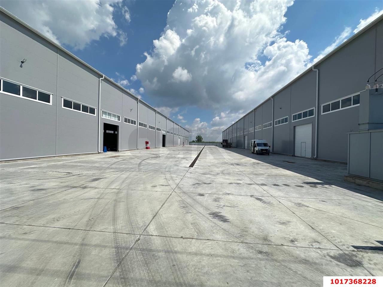 Фото №1: Производственное помещение 4000&nbsp;м², 1&nbsp;эт. - Краснодар, Западный внутригородской округ, Горгаз, мкр. Центральный, ул. Захарова