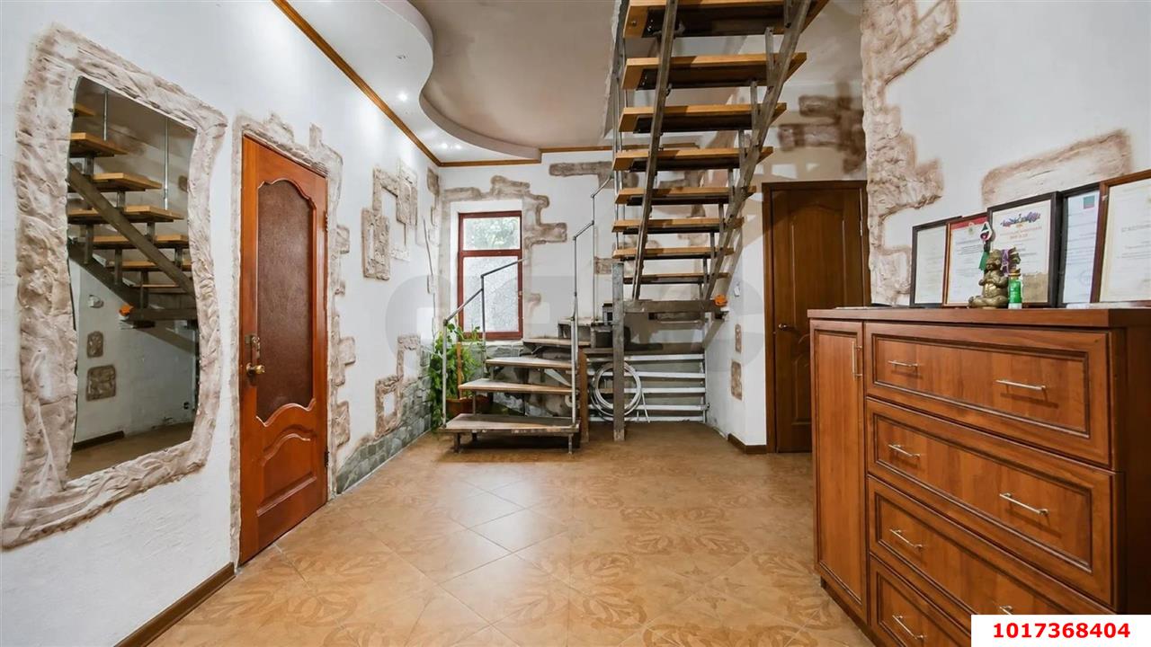 Фото №9: Дом 436&nbsp;м² + 4.5&nbsp;сот., 2&nbsp;эт. - Краснодар, Прикубанский внутригородской округ, мкр. Славянский, ул. имени Толбухина, 48
