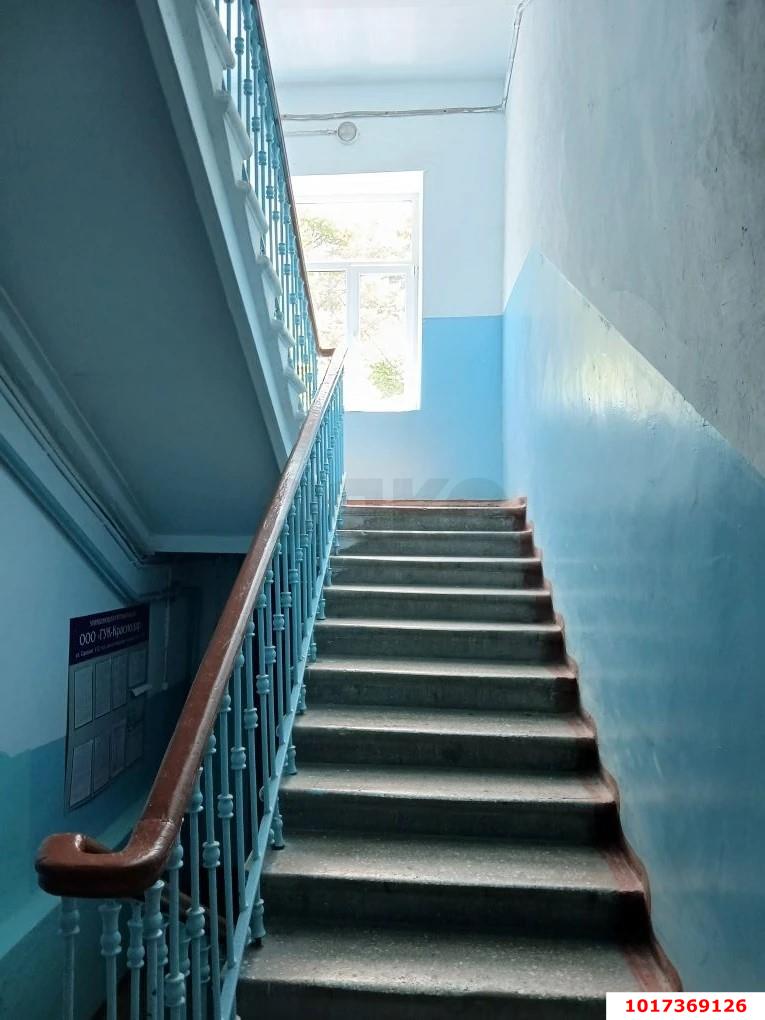 Фото №11: 1-комнатная квартира 37&nbsp;м², 2/4&nbsp;эт. - Краснодар, Центральный внутригородской округ, мкр. Центральный, ул. Чапаева, 90