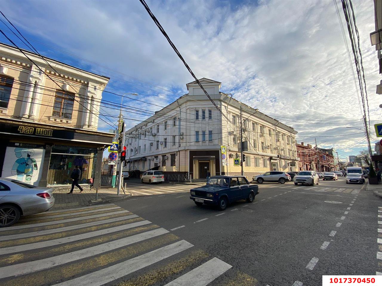 Фото №1: Офисное помещение 299&nbsp;м², 1/3&nbsp;эт. - Краснодар, Западный внутригородской округ, мкр. Центральный, ул. Чапаева, 88