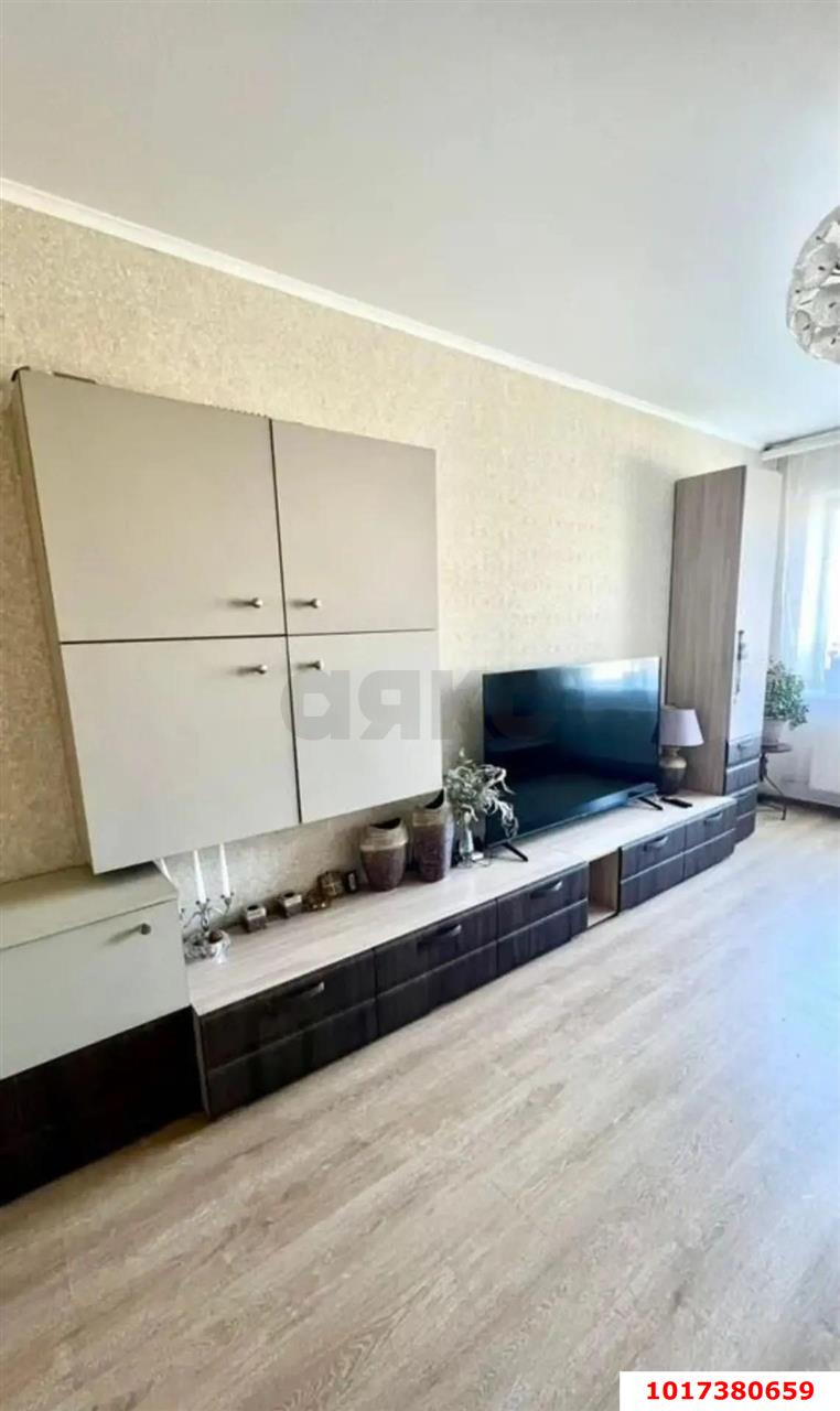Фото №6: 1-комнатная квартира 37&nbsp;м², 1/3&nbsp;эт. - Краснодар, Прикубанский внутригородской округ, мкр. Северный, ул. Академика Губкина, 86