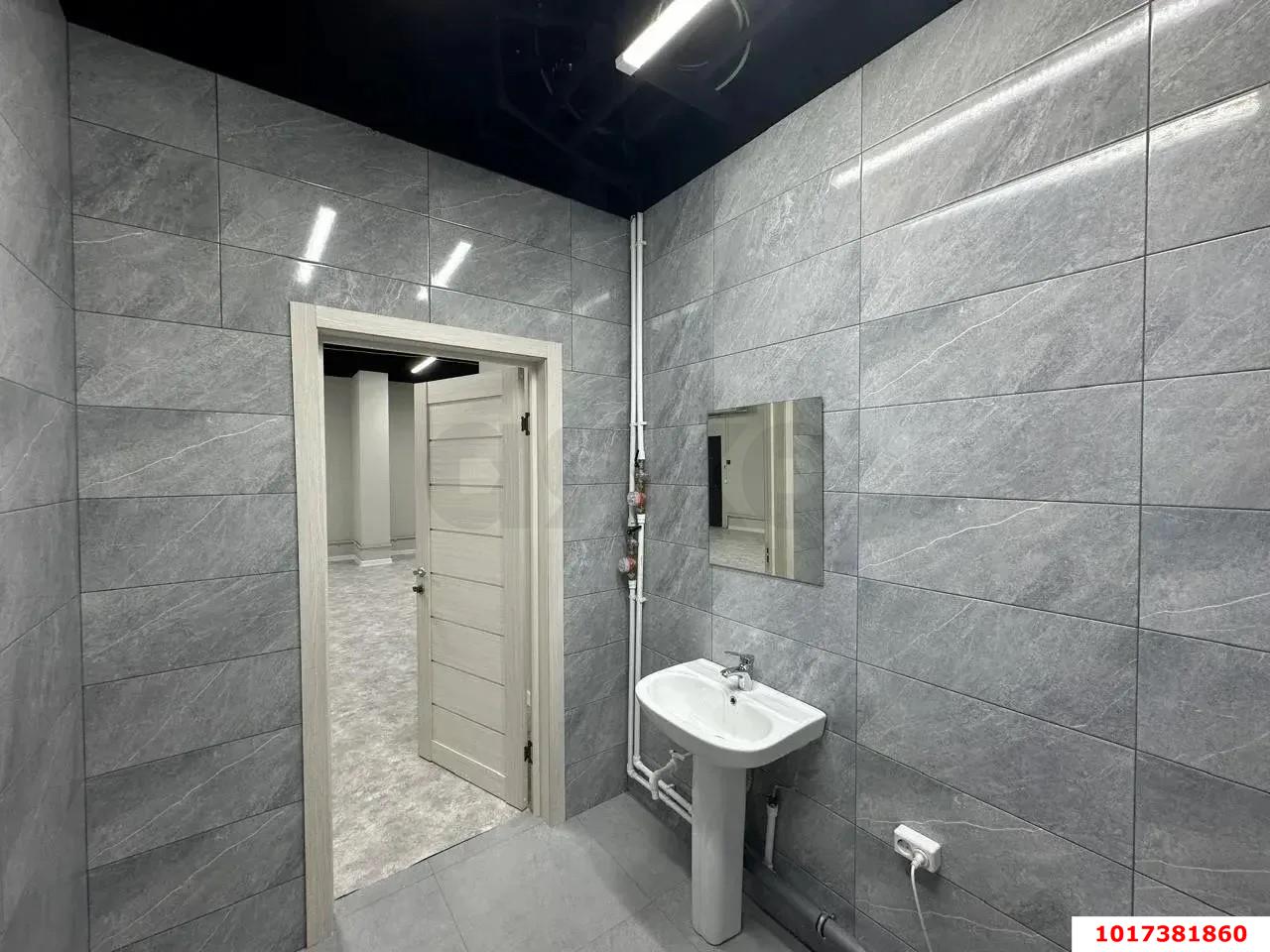 Фото №9: Торговое помещение 151&nbsp;м², 16&nbsp;эт. - Краснодар, мкр. Западный внутригородской округ, ул. имени Дзержинского, 93