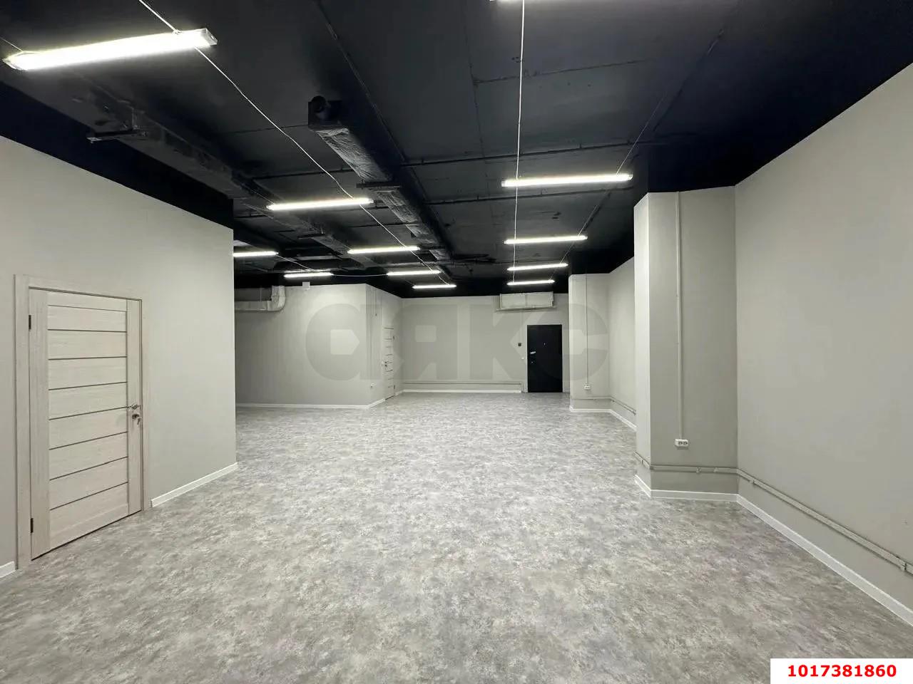 Фото №5: Торговое помещение 151&nbsp;м², 16&nbsp;эт. - Краснодар, мкр. Западный внутригородской округ, ул. имени Дзержинского, 93