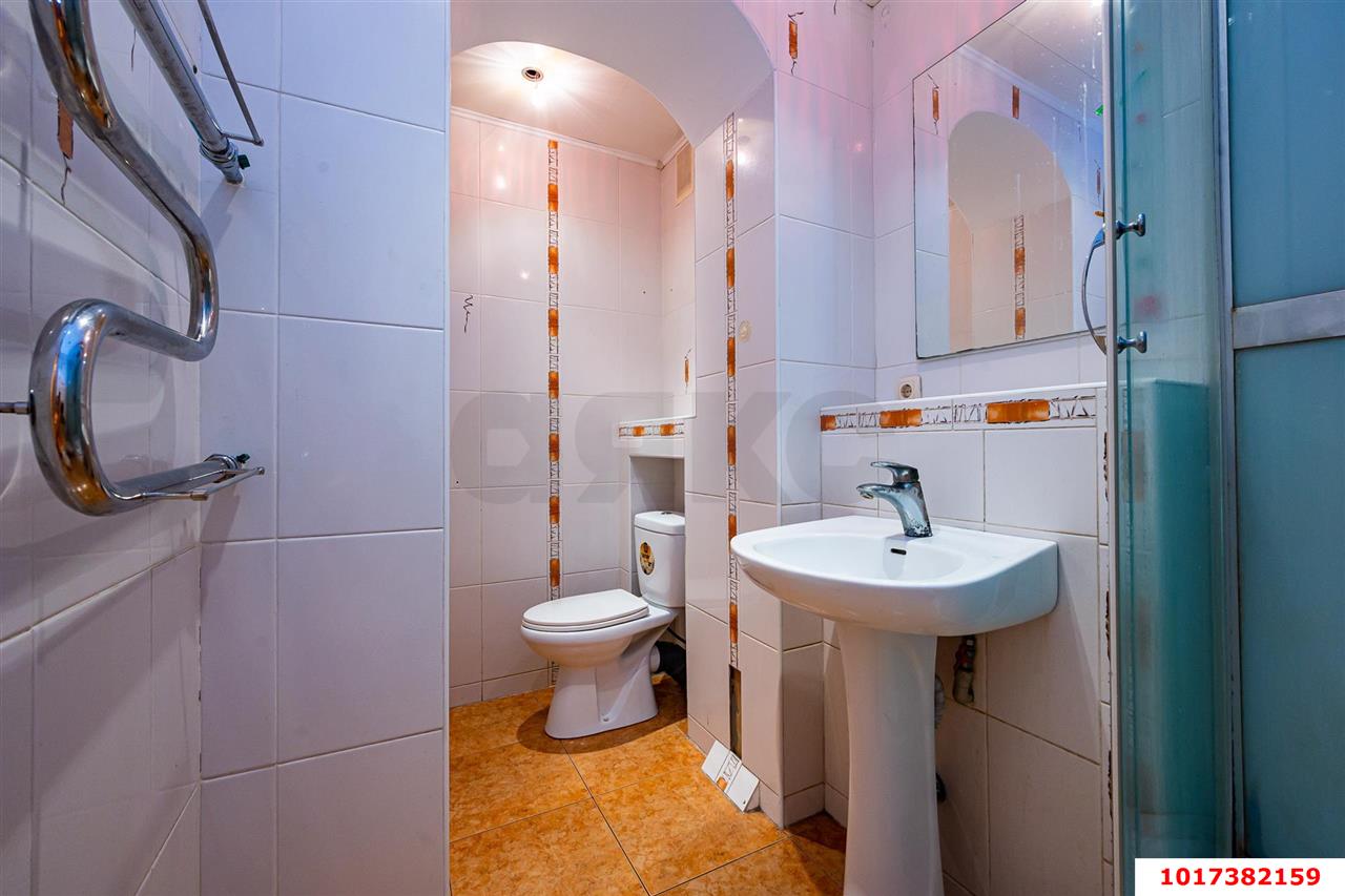 Фото №10: 3-комнатная квартира 106&nbsp;м², 2/8&nbsp;эт. - Краснодар, мкр. Западный внутригородской округ, ул. Фёдора Лузана, 19