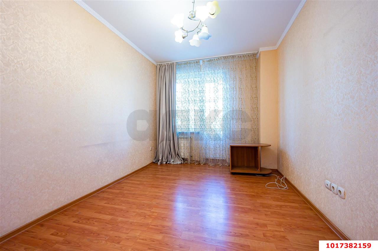 Фото №5: 3-комнатная квартира 106&nbsp;м², 2/8&nbsp;эт. - Краснодар, мкр. Западный внутригородской округ, ул. Фёдора Лузана, 19