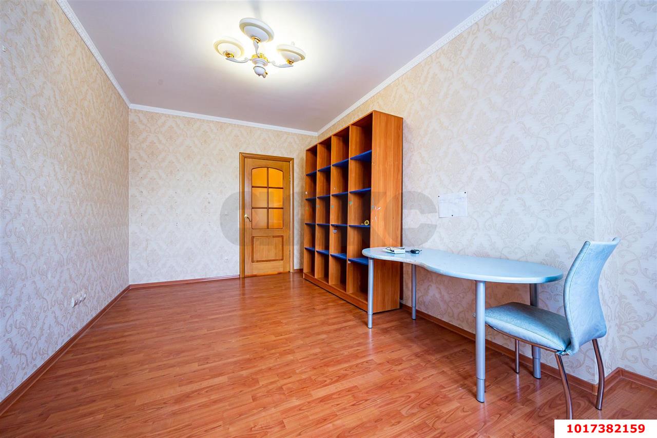 Фото №8: 3-комнатная квартира 106&nbsp;м², 2/8&nbsp;эт. - Краснодар, мкр. Западный внутригородской округ, ул. Фёдора Лузана, 19