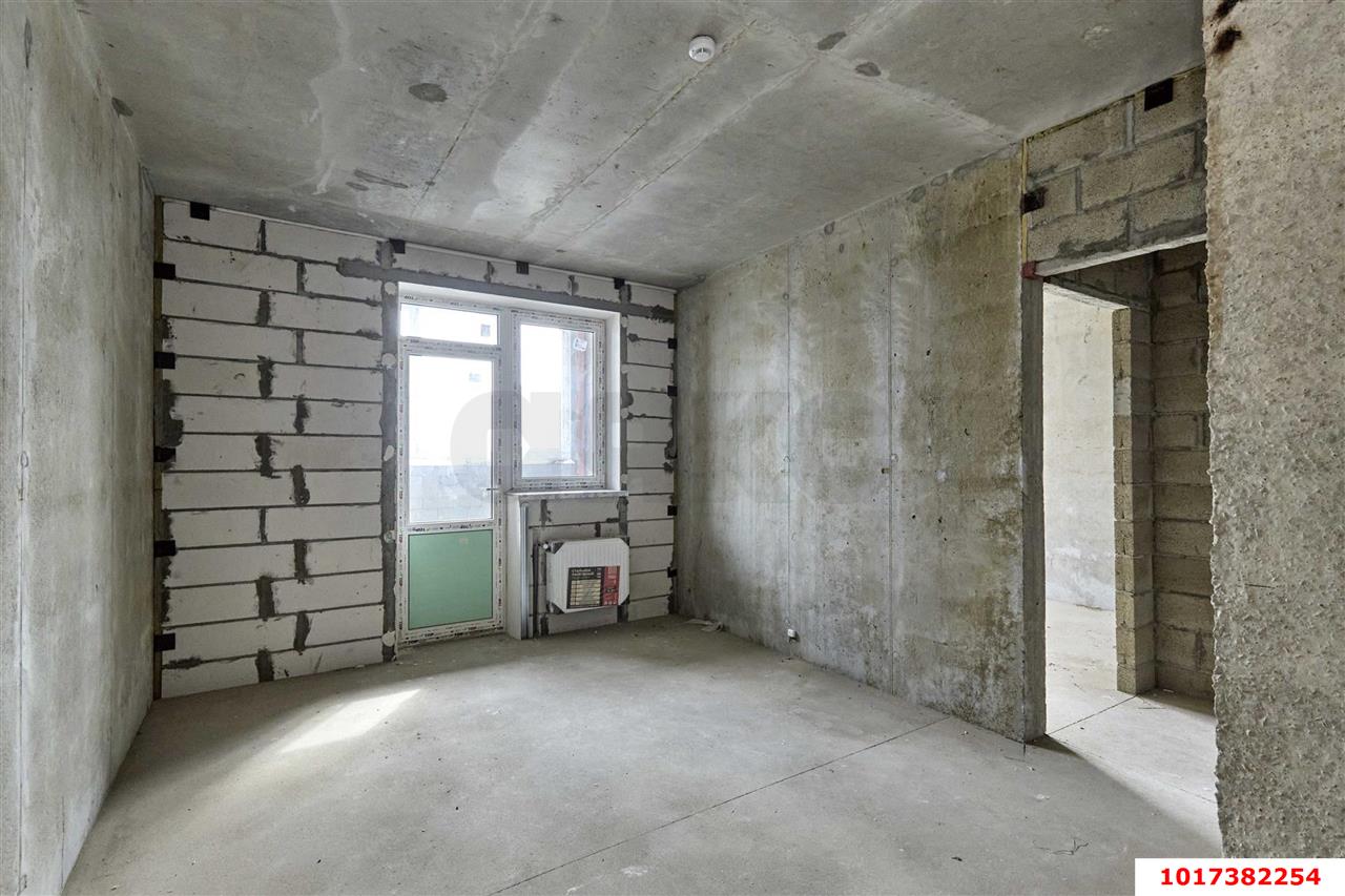 Фото №4: 1-комнатная квартира 38&nbsp;м², 15/24&nbsp;эт. - Краснодар, Карасунский внутригородской округ, Камвольно-суконный Комбинат, мкр. ЖК Урал, ул. Уральская, 87/7