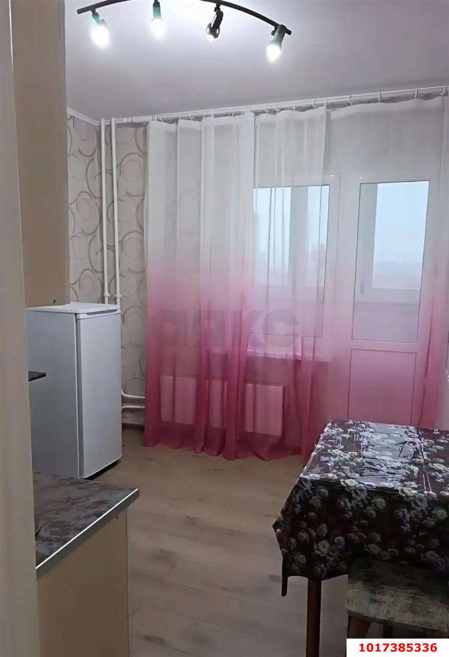 Фото №5: 1-комнатная квартира 38&nbsp;м², 14/14&nbsp;эт. - Краснодар, Прикубанский внутригородской округ, мкр. Завод Измерительных Приборов, ул. Зиповская, 68