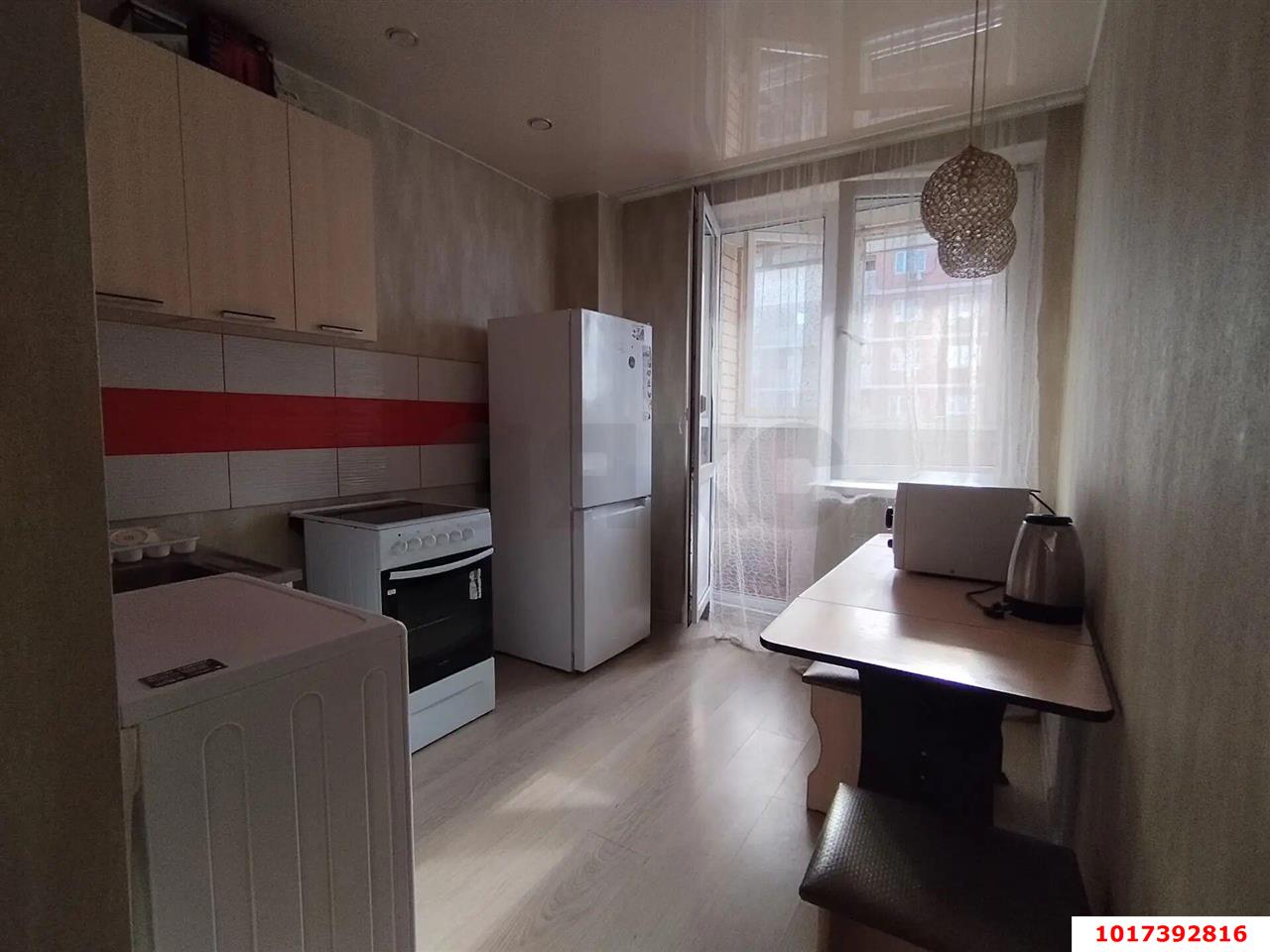 Фото №3: 1-комнатная квартира 32&nbsp;м², 13/18&nbsp;эт. - Краснодар, Прикубанский внутригородской округ, Музыкальный, ЖК Времена Года, мкр. имени Петра Метальникова, ул. Петра Метальникова, 5к3