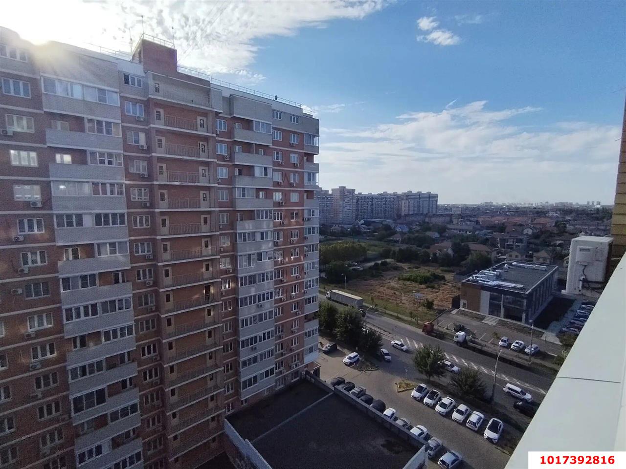 Фото №1: 1-комнатная квартира 32&nbsp;м², 13/18&nbsp;эт. - Краснодар, Прикубанский внутригородской округ, Музыкальный, ЖК Времена Года, мкр. имени Петра Метальникова, ул. Петра Метальникова, 5к3