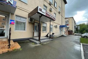Фото №1: 2-комнатная квартира 90 м², 5/5 эт. - Краснодар, мкр. Западный внутригородской округ, ул. Гагарина, 248/1