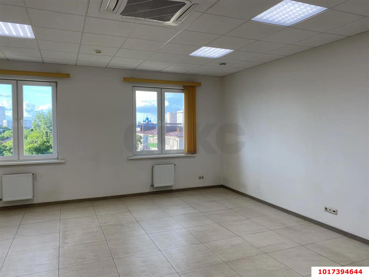 Фото №15: Офисное помещение 40&nbsp;м², 5/6&nbsp;эт. - Краснодар, Центральный внутригородской округ, мкр. Центральный, ул. Митрофана Седина, 157