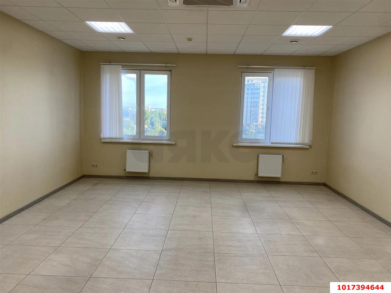 Фото №14: Офисное помещение 40&nbsp;м², 5/6&nbsp;эт. - Краснодар, Центральный внутригородской округ, мкр. Центральный, ул. Митрофана Седина, 157