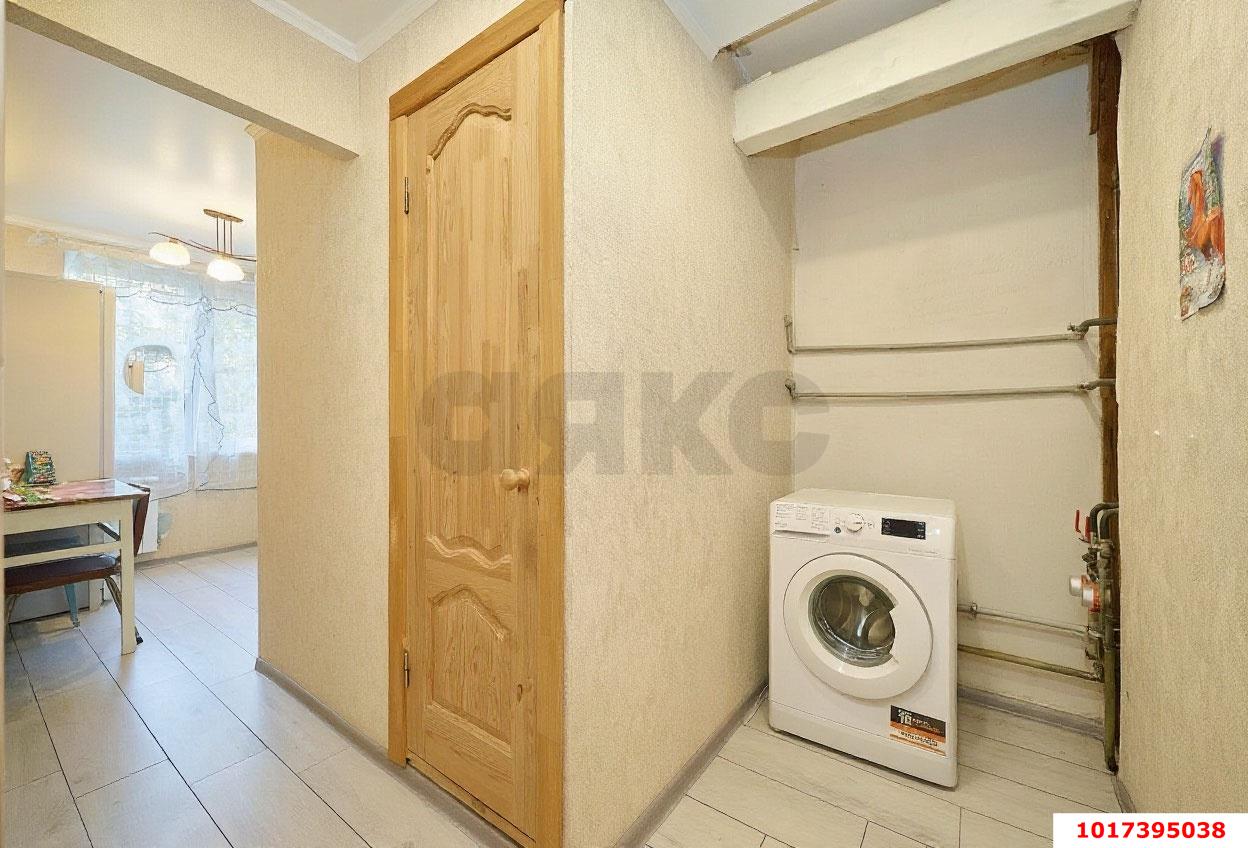 Фото №11: 1-комнатная квартира 35&nbsp;м², 6/9&nbsp;эт. - Краснодар, Прикубанский внутригородской округ, мкр. Завод Измерительных Приборов, ул. Карякина, 1