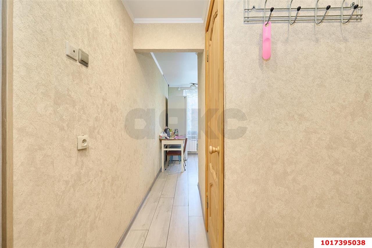 Фото №12: 1-комнатная квартира 35&nbsp;м², 6/9&nbsp;эт. - Краснодар, Прикубанский внутригородской округ, мкр. Завод Измерительных Приборов, ул. Карякина, 1