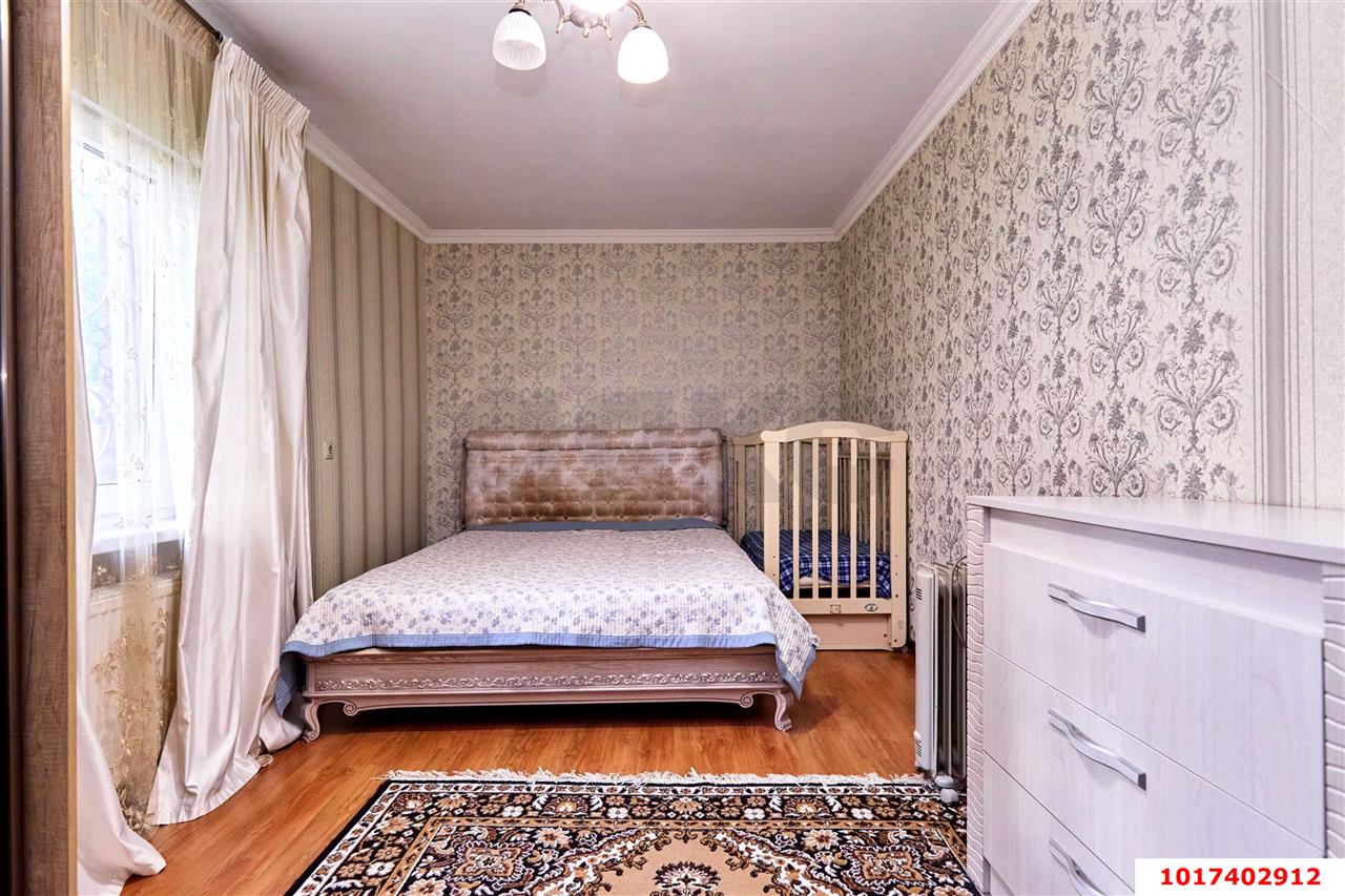 Фото №8: Дом 176&nbsp;м² + 5.5&nbsp;сот., 2&nbsp;эт. - Краснодар, Прикубанский внутригородской округ, мкр. имени Н.И. Вавилова, ул. Прикубанская