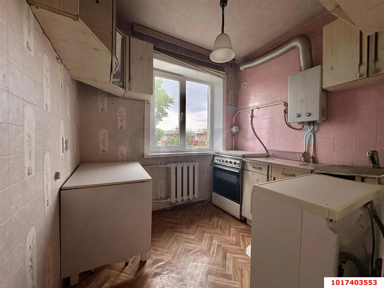 Фото №1: 2-комнатная квартира 48&nbsp;м², 5/5&nbsp;эт. - Краснодар, Западный внутригородской округ, Горгаз, мкр. Центральный, ул. Песчаная, 9
