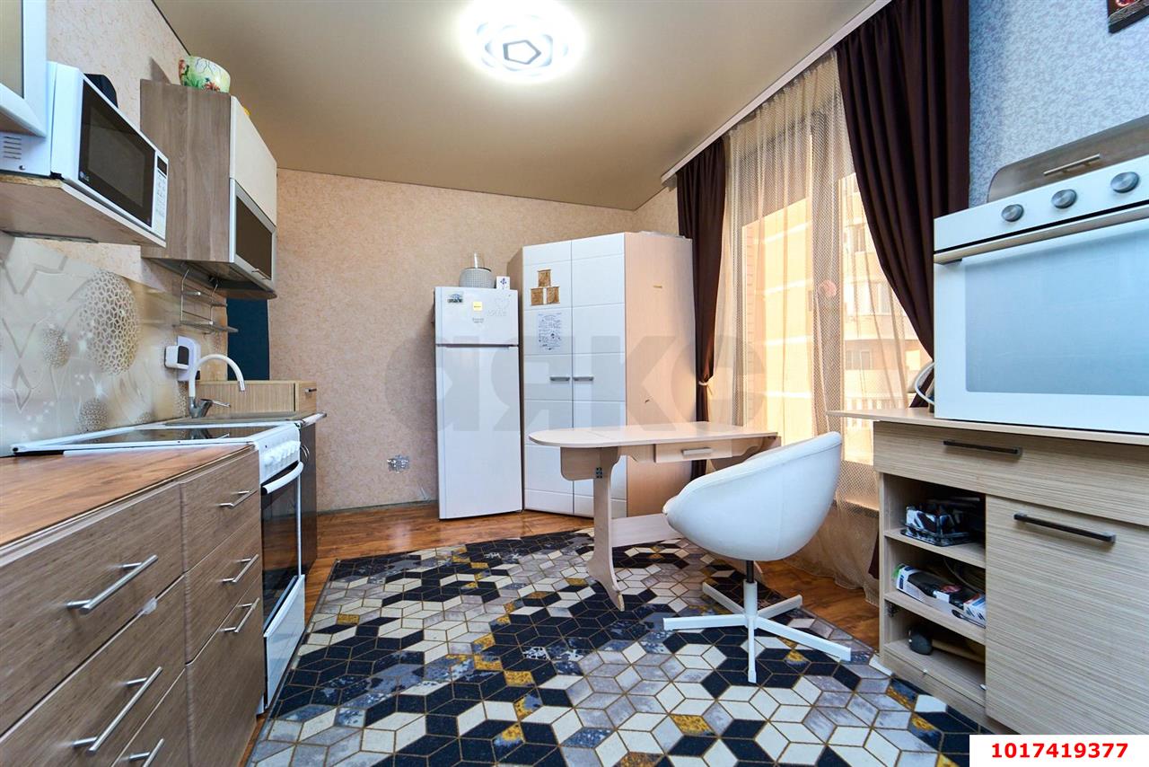 Фото №1: 1-комнатная квартира 40&nbsp;м², 6/12&nbsp;эт. - Краснодар, Прикубанский внутригородской округ, ЖК Валентина, мкр. 9-й километр, ул. Циолковского, 5/1