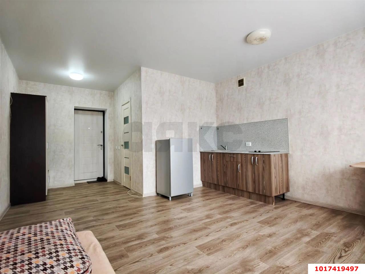 Фото №1: Студия 30&nbsp;м², 6/8&nbsp;эт. - Краснодар, мкр. Прикубанский внутригородской округ, ул. Городская, 1