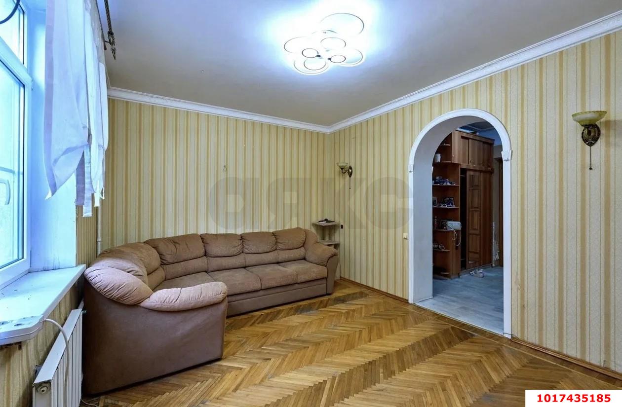 Фото №2: 2-комнатная квартира 59&nbsp;м², 3/3&nbsp;эт. - Краснодар, Центральный внутригородской округ, мкр. 40 лет Победы, ул. Садовая, 214
