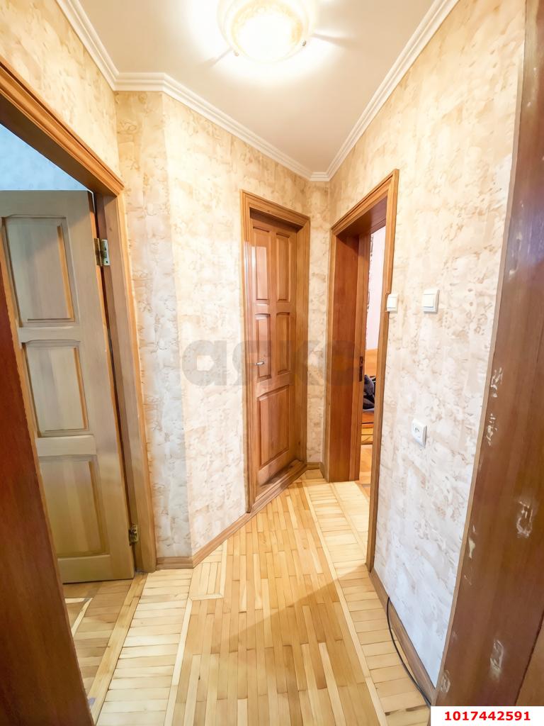 Фото №9: 3-комнатная квартира 66&nbsp;м², 6/11&nbsp;эт. - Краснодар, Прикубанский внутригородской округ, мкр. Завод Измерительных Приборов, ул. имени 40-летия Победы, 37/2