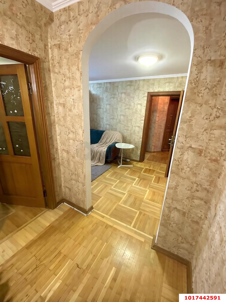 Фото №7: 3-комнатная квартира 66&nbsp;м², 6/11&nbsp;эт. - Краснодар, Прикубанский внутригородской округ, мкр. Завод Измерительных Приборов, ул. имени 40-летия Победы, 37/2