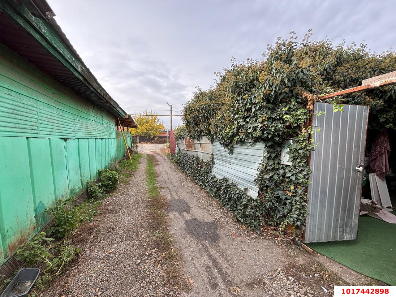 Фото №2: 2-комнатная квартира 30&nbsp;м², 1/1&nbsp;эт. - Краснодар, Центральный внутригородской округ, Черёмушки, мкр. Дубинка, пр-д 2-й  Стасова, 93