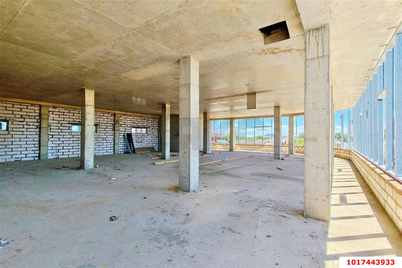 Фото №8: Отдельное здание 677&nbsp;м², 1/2&nbsp;эт. - Яблоновский, ул. Дорожная, 214/3