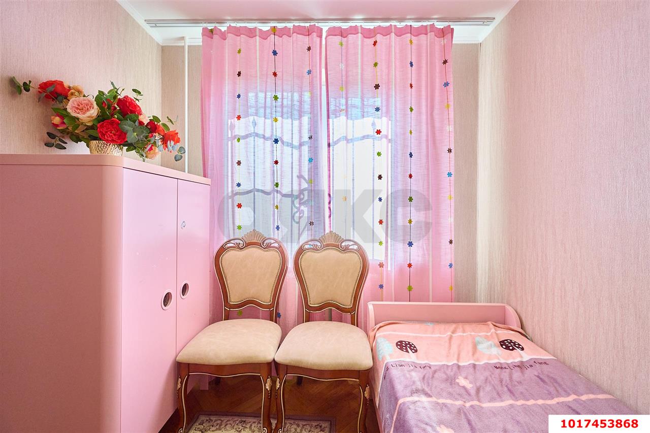 Фото №1: 4-комнатная квартира 73&nbsp;м², 4/9&nbsp;эт. - Краснодар, Карасунский внутригородской округ, мкр. Комсомольский, ул. Сормовская, 205