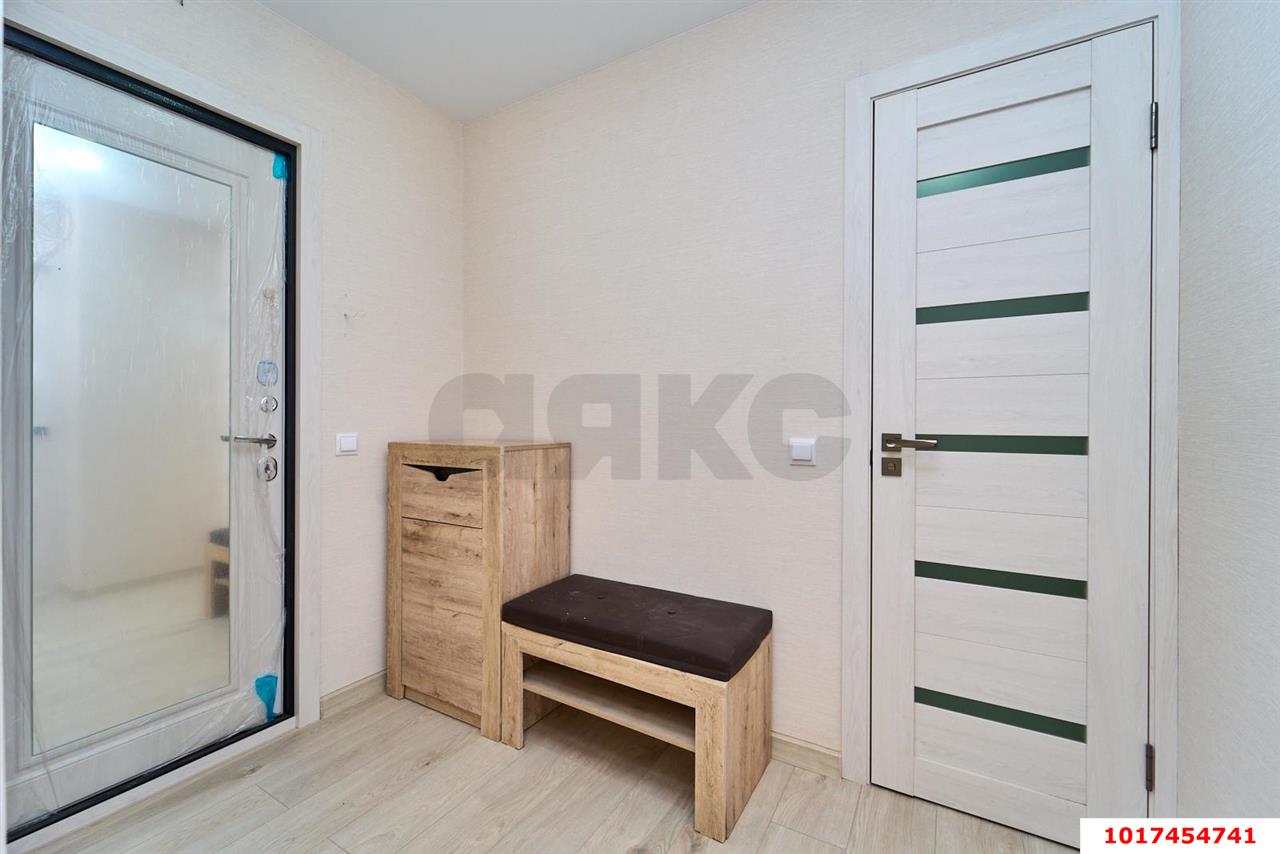 Фото №2: 1-комнатная квартира 42&nbsp;м², 16/16&nbsp;эт. - Краснодар, Прикубанский внутригородской округ, мкр. Завод Измерительных Приборов, ул. имени 40-летия Победы, 33/10