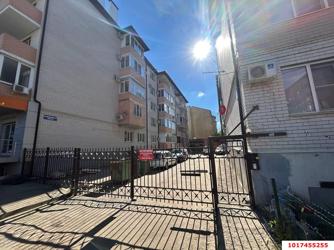Фото №2: Студия 23&nbsp;м², 5/5&nbsp;эт. - Российский, мкр. Прикубанский внутригородской округ, ул. имени В.М. Комарова